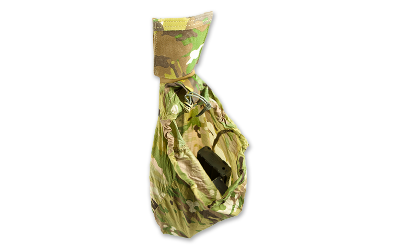 Dump Pouch with up to 10 M4 Magazines inside